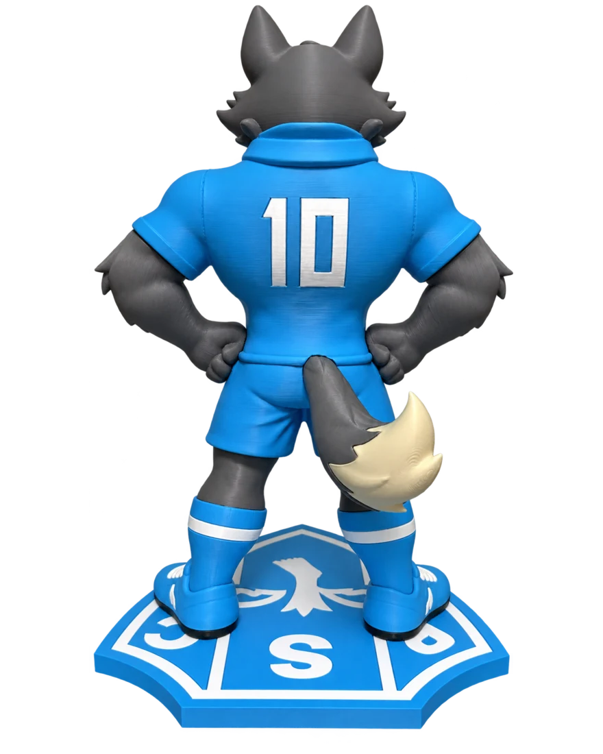Lobo com uniforme do Paysandu, de costas e com o escudo sob os pés